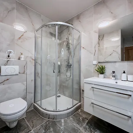 L'mai Harmony Homestay Prague